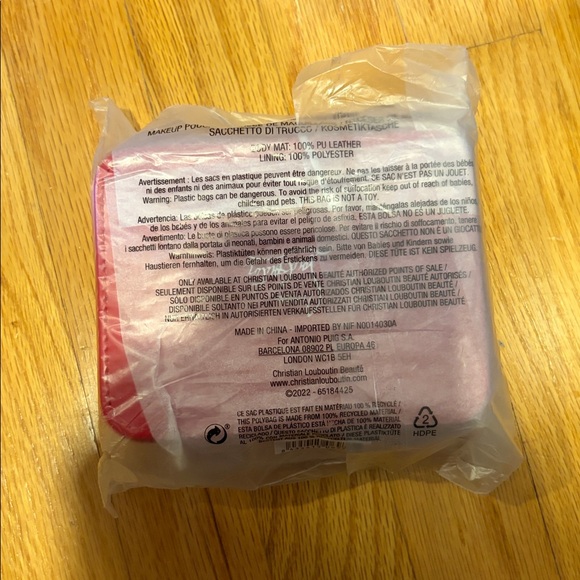 Red (Patent-Leather) Christian Louboutin Logo Vanity Cosmetic-Makeup Bag/Case - Picture 6 of 7